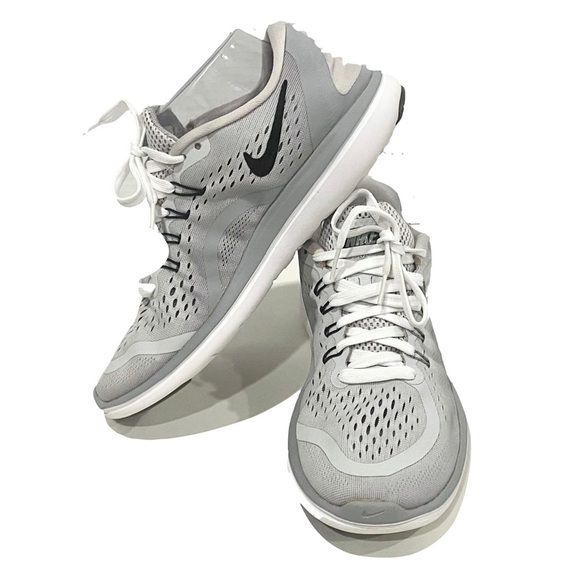 Nike Womens Flex 2017 Run 898476-002 Gray Running Shoes Sneakers Size 9.5 - Picture 2 of 9